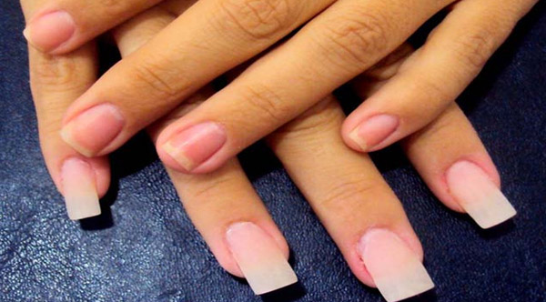 Modelo - Curso Unhas de Gel